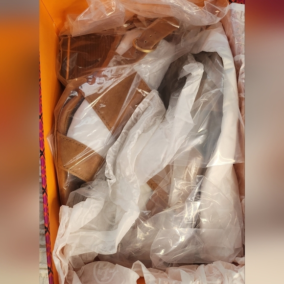 Tory Burch Shelby block heel sandal new in box size 7.5 - Picture 9 of 11